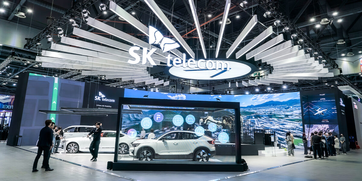 Requirements for Glass LED Displays Used in Auto Shows 2 20 1200x600 1