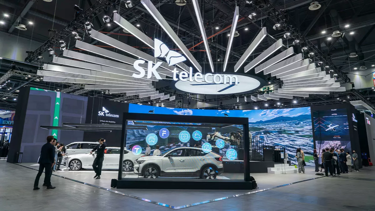 What are the Requirements for LED Transparent Screens Used in Auto Shows? 2 Rental Staging—The Invisible Magic of Digital Stage Artistry 1200x675 1