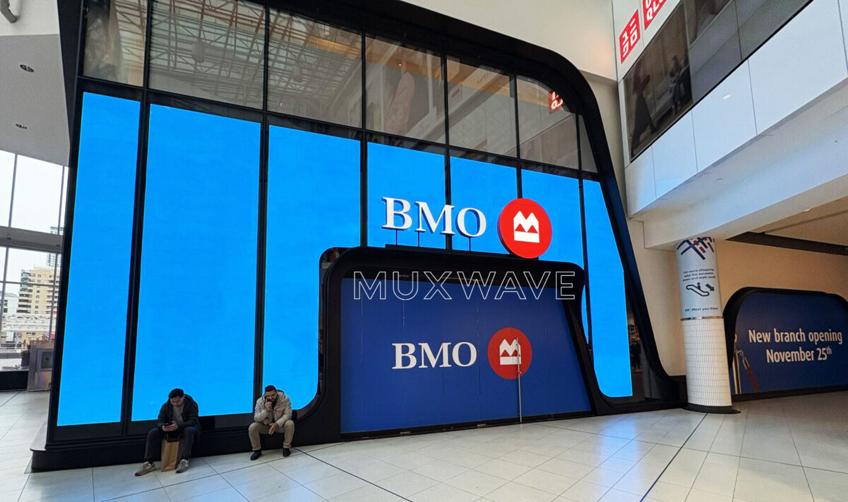 Glass Facade Display Solution | Bank of Montreal Opens in Downtown Toronto: 250m² MUXWAVE Holographic Invisible Screen Captures Attention 2 ok3 1200x710 1