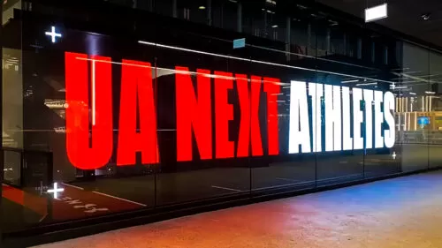 Transparent LED Displays vs. Traditional LED Screens: Which is Right for Your Business? 1 安德玛伦敦 500x281 1
