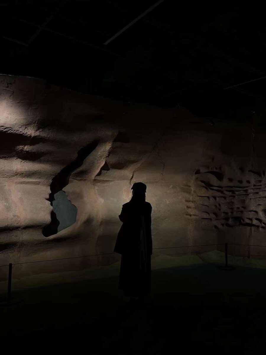 The Gaudí Exhibition at Shenzhen Sky Art Museum: Muxwave Echoes with Unique Media Forms and the 'Voice of Gaudí 6 微信图片 20240325111454 900x1200 1